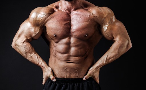 マッチングアプリでダメな男性の写真、筋肉例